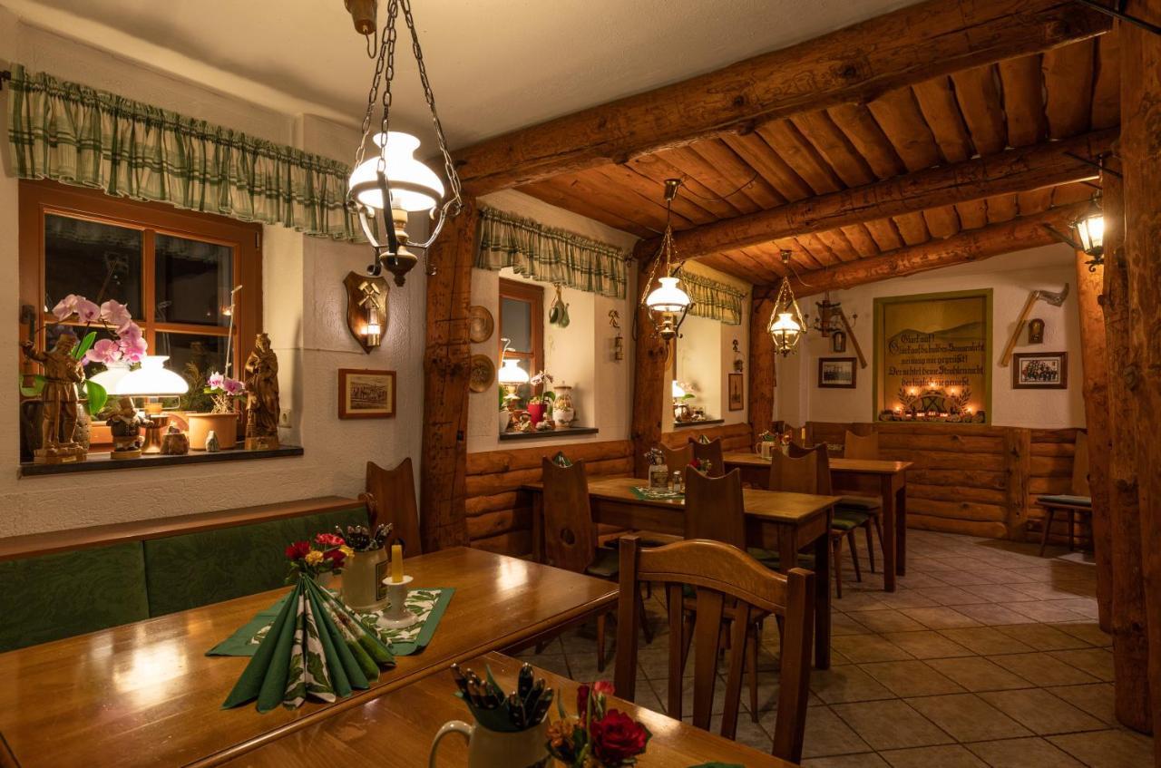 Pension Und Gaststaette Zur Knappenschaenke Thermalbad Wiesenbad Экстерьер фото